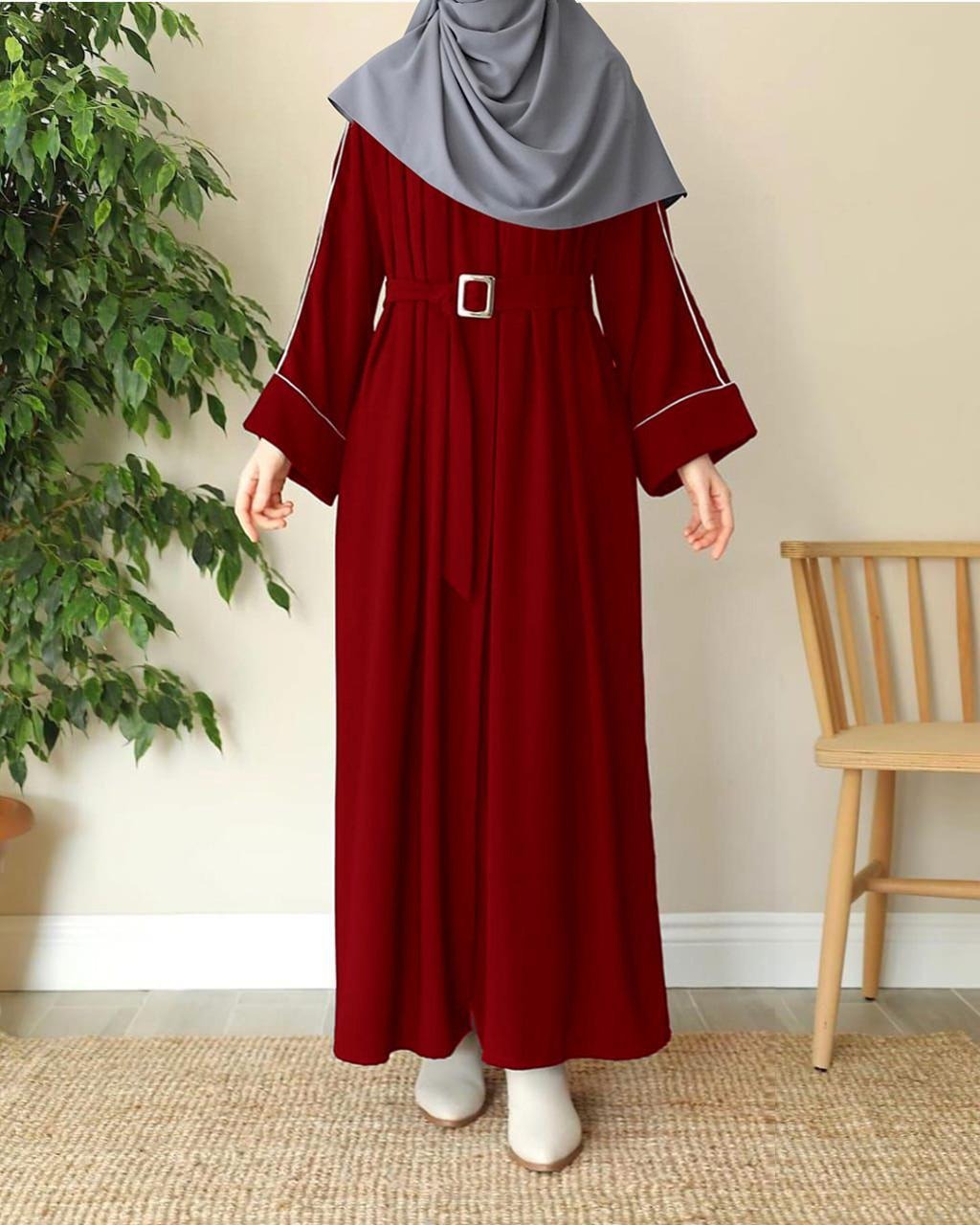 Red Front Platted Zip Abaya With Belt Pocket